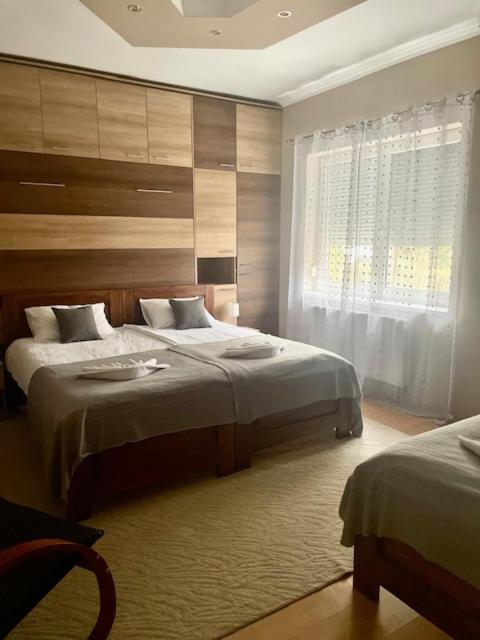 Bed and Breakfast Alice Panzio Kalocsa Esterno foto