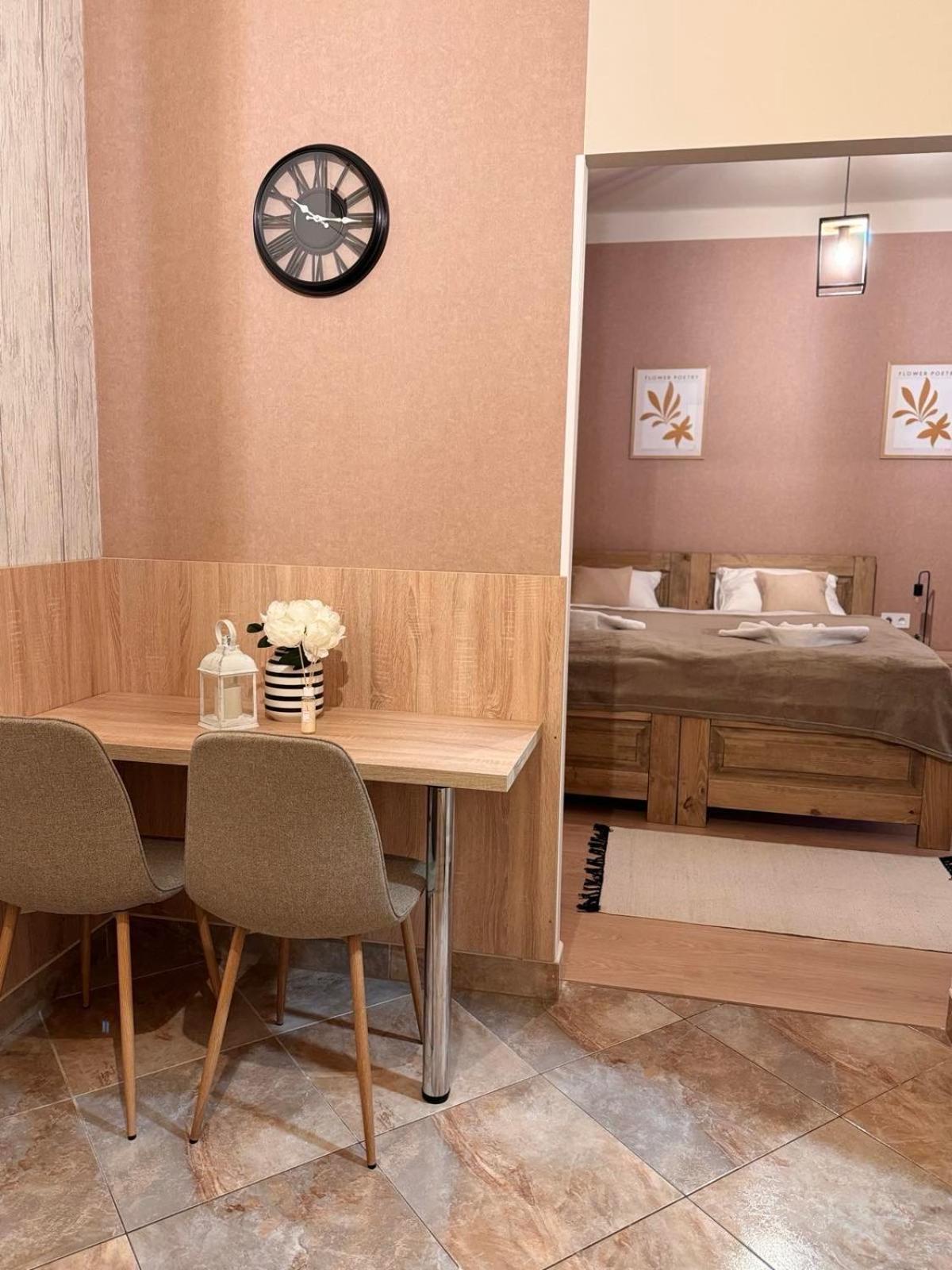 Bed and Breakfast Alice Panzio Kalocsa Esterno foto