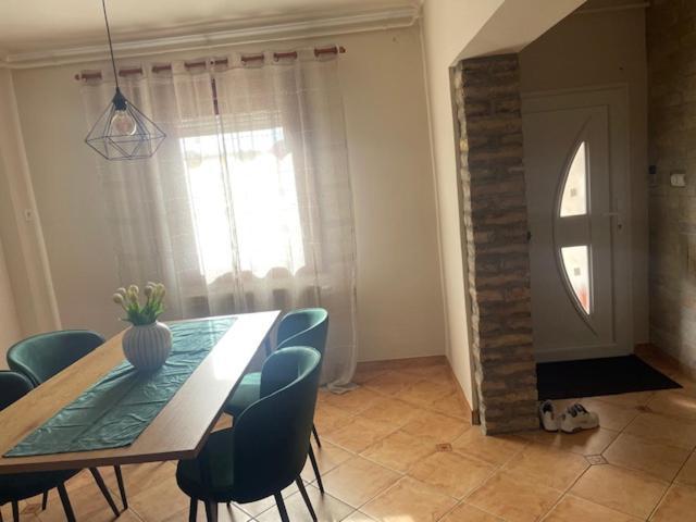 Bed and Breakfast Alice Panzio Kalocsa Esterno foto